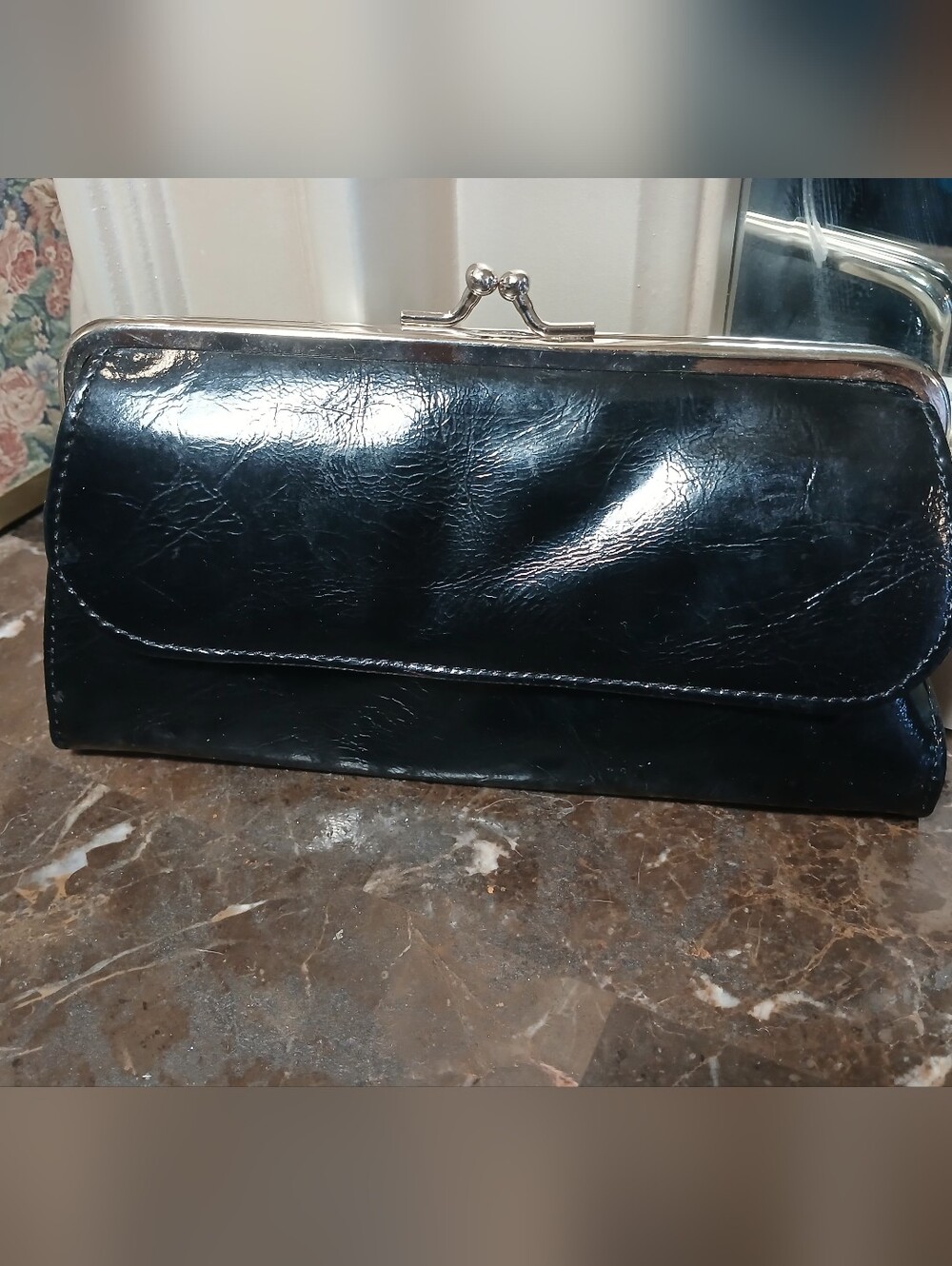 Vintage  Black Patent Clutch Bag with Silver Frame And Kisslock